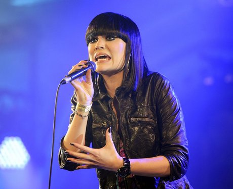 jessie-j-2-1292424966-view-0.jpg