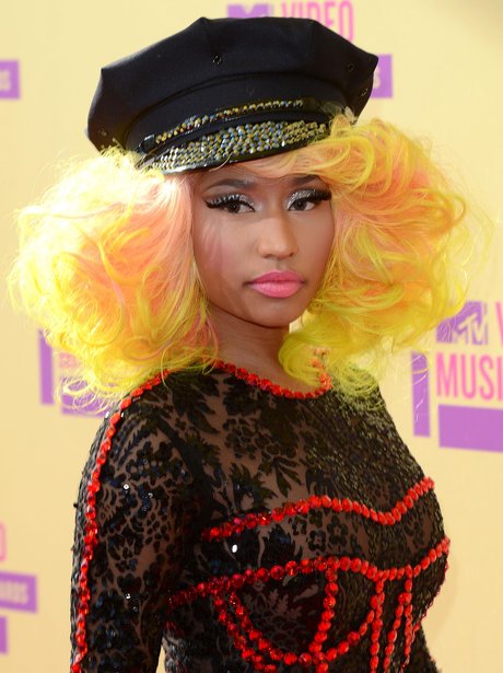 Nicki Minaj Debuts A New Blonde Hairstyle As She Arrives For The Mtv Vmas 2012 Capital