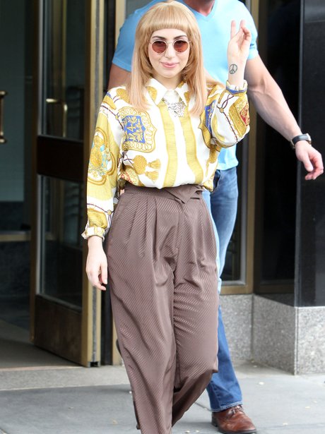 Lady Gaga Opts For A Severe Fringe While Heading Home In NYC - Pictures ...